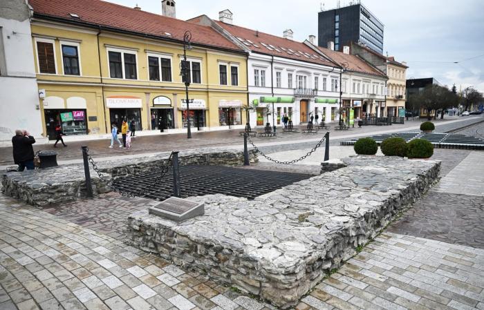 Náhľad pre Dolná brána mestského opevnenia - Košice 