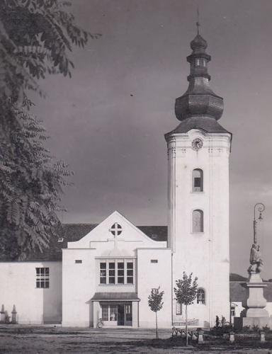 Náhľad pre Kostol Všetkých svätých - Púchov