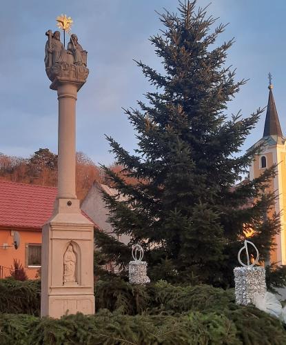 Náhľad pre Súsošie Najsvätejšej Trojice - Beckov 