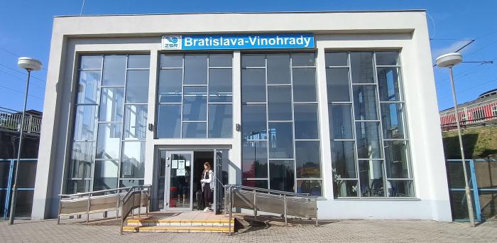 Náhľad pre Železničná zastávka Bratislava-Vinohrady