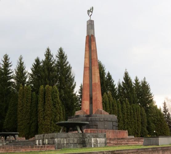 Náhľad pre Ústredný vojenský cintorín Červenej armády - Zvolen
